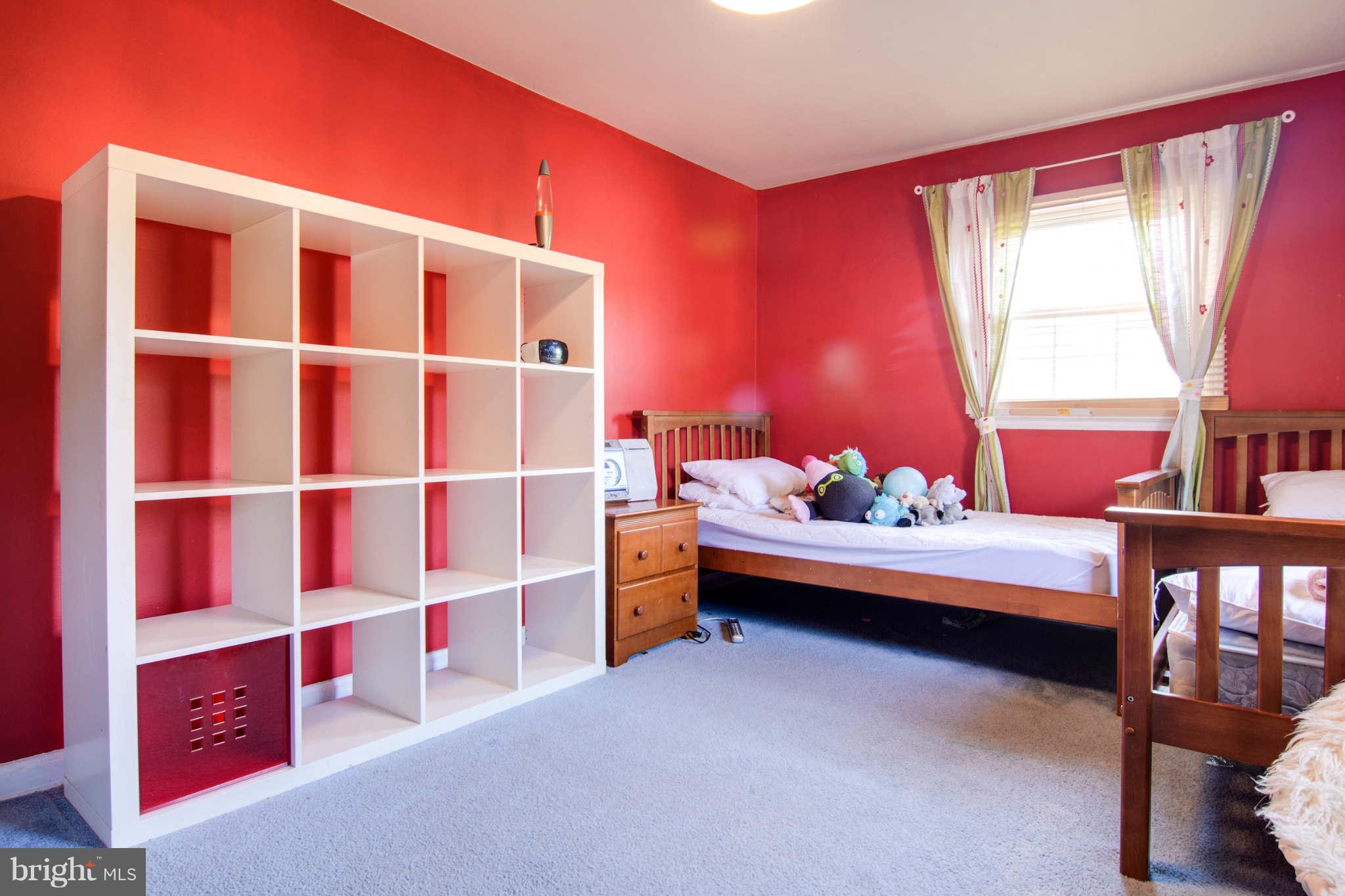 5808 Greenleaf Road Cheverly, MD 20785 - Photo 17 of 22 2nd Bedroom