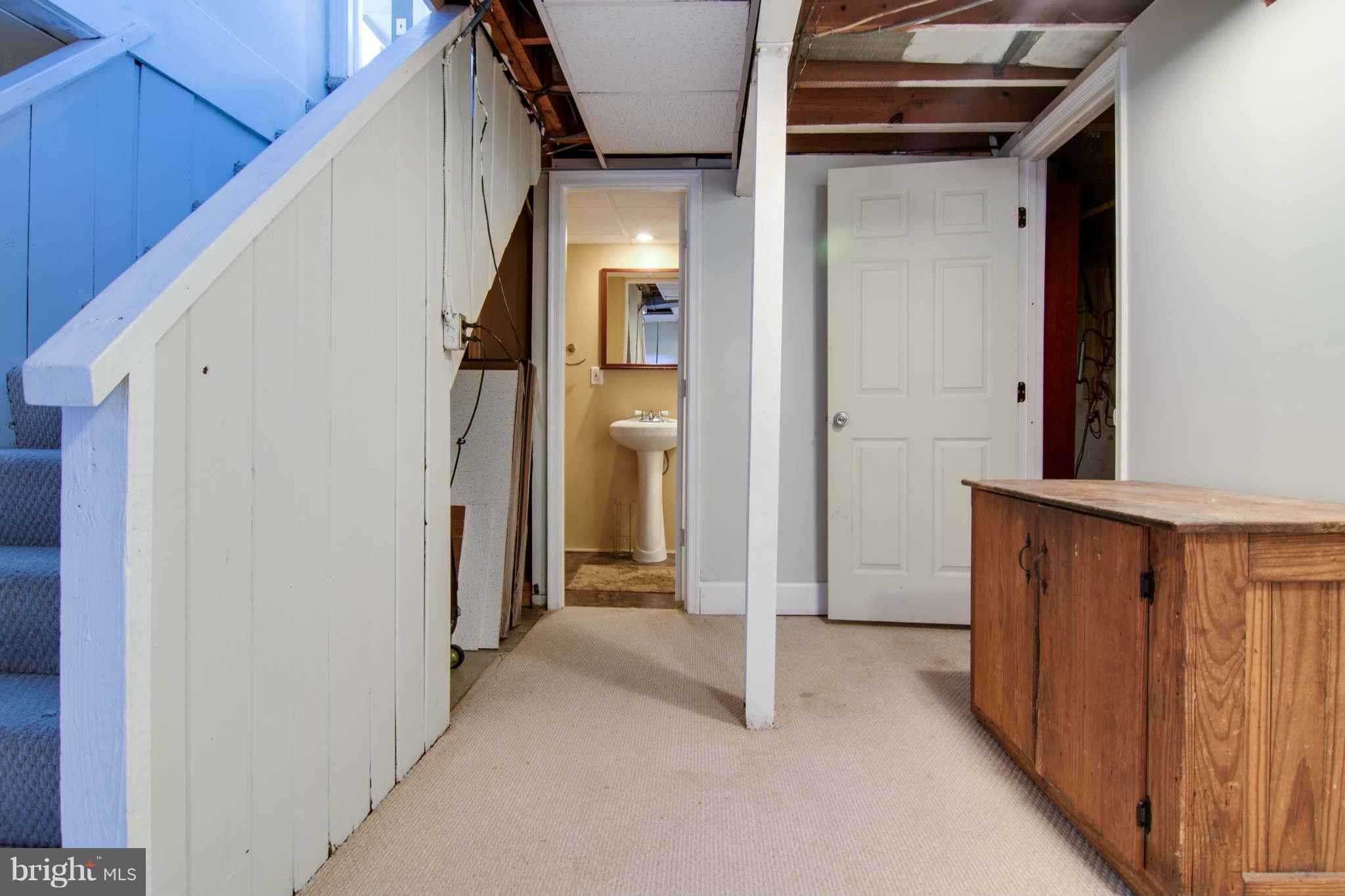 5808 Greenleaf Road Cheverly, MD 20785 - Photo 20 of 22 Basement w/Full Bath
