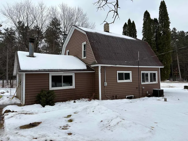 $280,000 | W4362 County Rd A, Pine River, WI 54965
