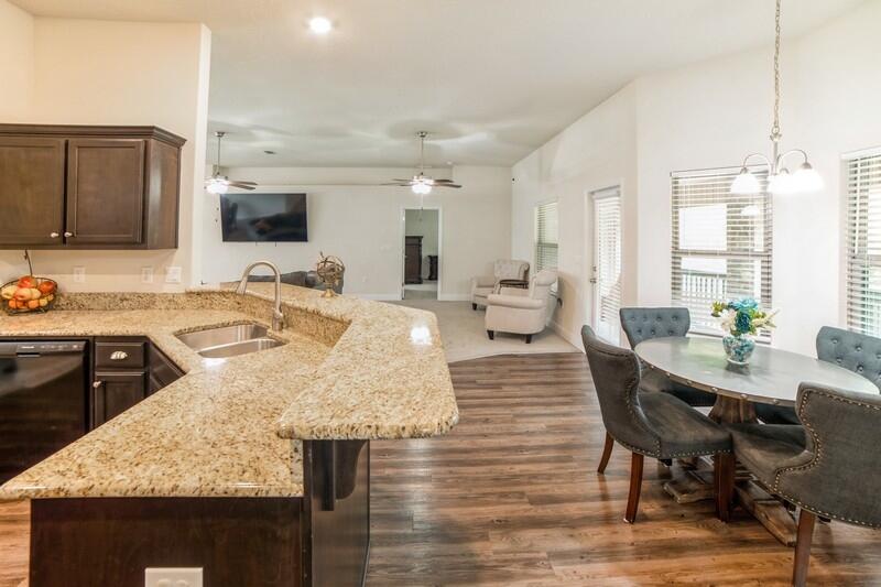 5749 Marigold Loop Crestview, FL 32539 - Photo 23 of 52 21_5749MarigoldLoop_2042_FlexMLS800x600_