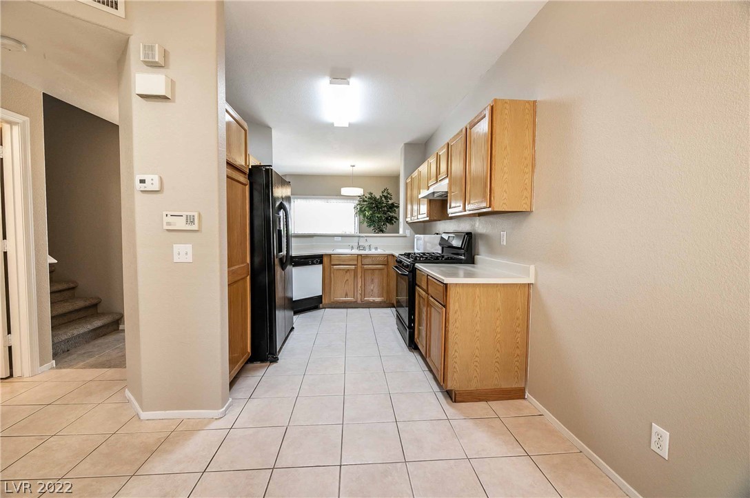 2052 Turquoise Ridge Street, Unit 104 Las Vegas, NV 89117 - Photo 13 of 35