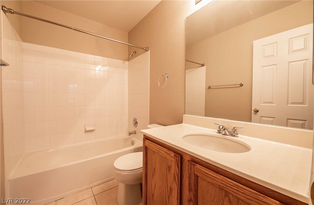 2052 Turquoise Ridge Street, Unit 104 Las Vegas, NV 89117 - Photo 27 of 35