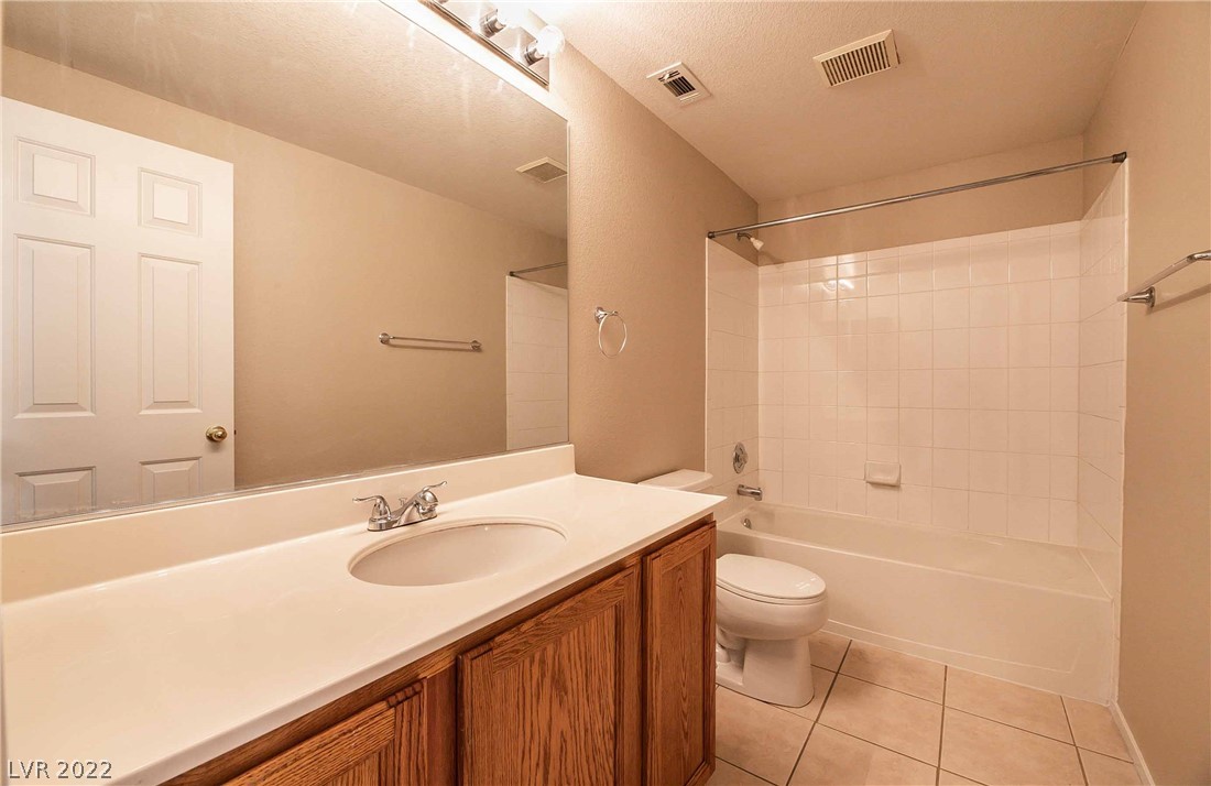 2052 Turquoise Ridge Street, Unit 104 Las Vegas, NV 89117 - Photo 30 of 35