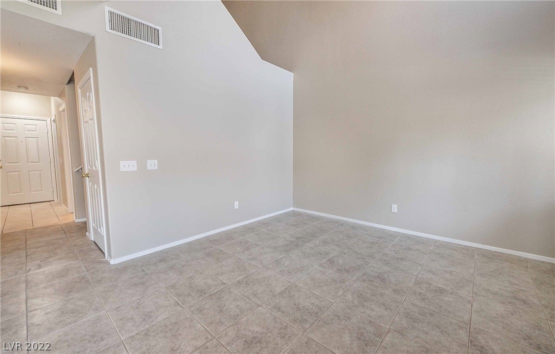2052 Turquoise Ridge Street, Unit 104 Las Vegas, NV 89117 - Photo 6 of 35