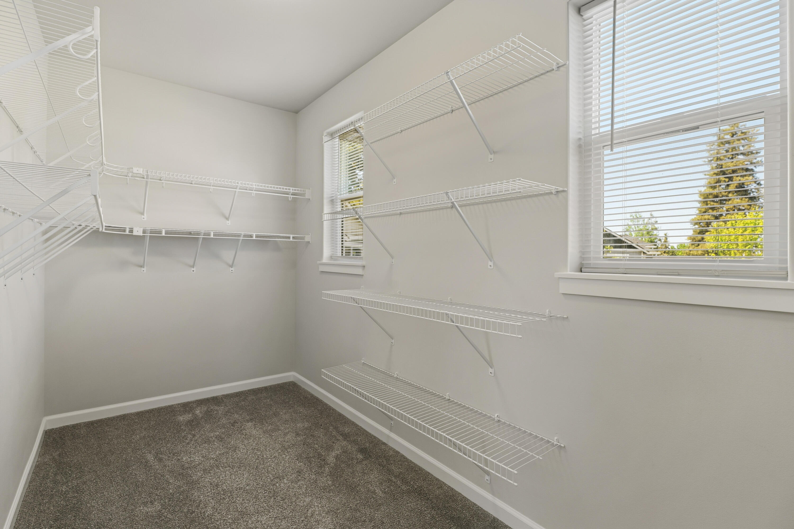 20431 Cider Court Bend, OR 97702 - Photo 29 of 43 25-Closest