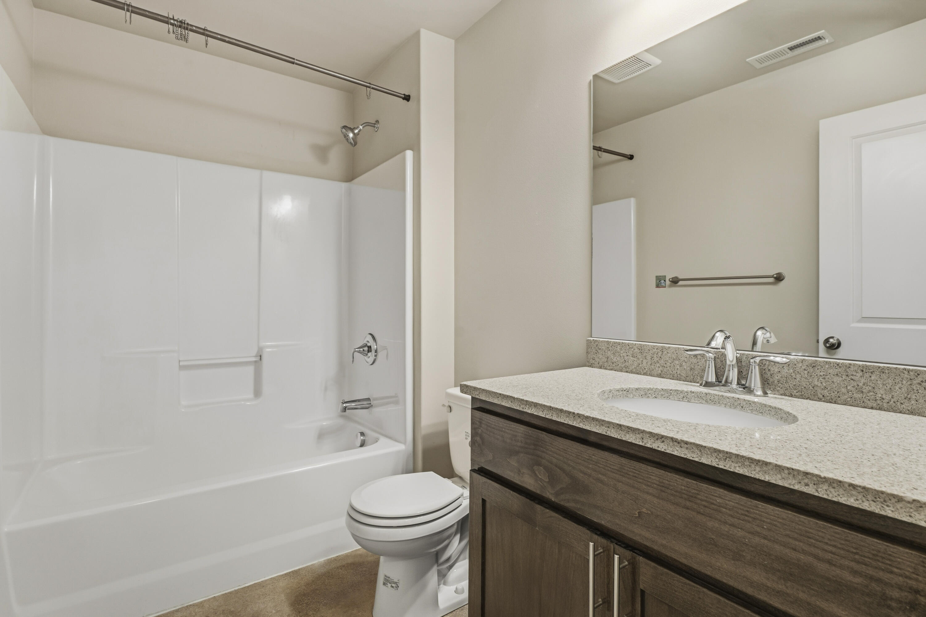 20431 Cider Court Bend, OR 97702 - Photo 30 of 43 26-Bathroom