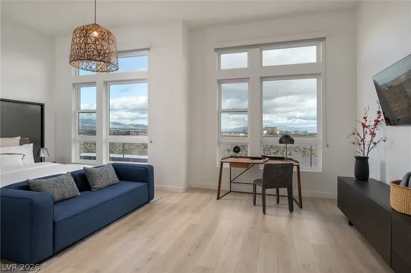 $15,000 | 11055 South Las Vegas Boulevard, Unit 3002, Las Vegas, NV 89183