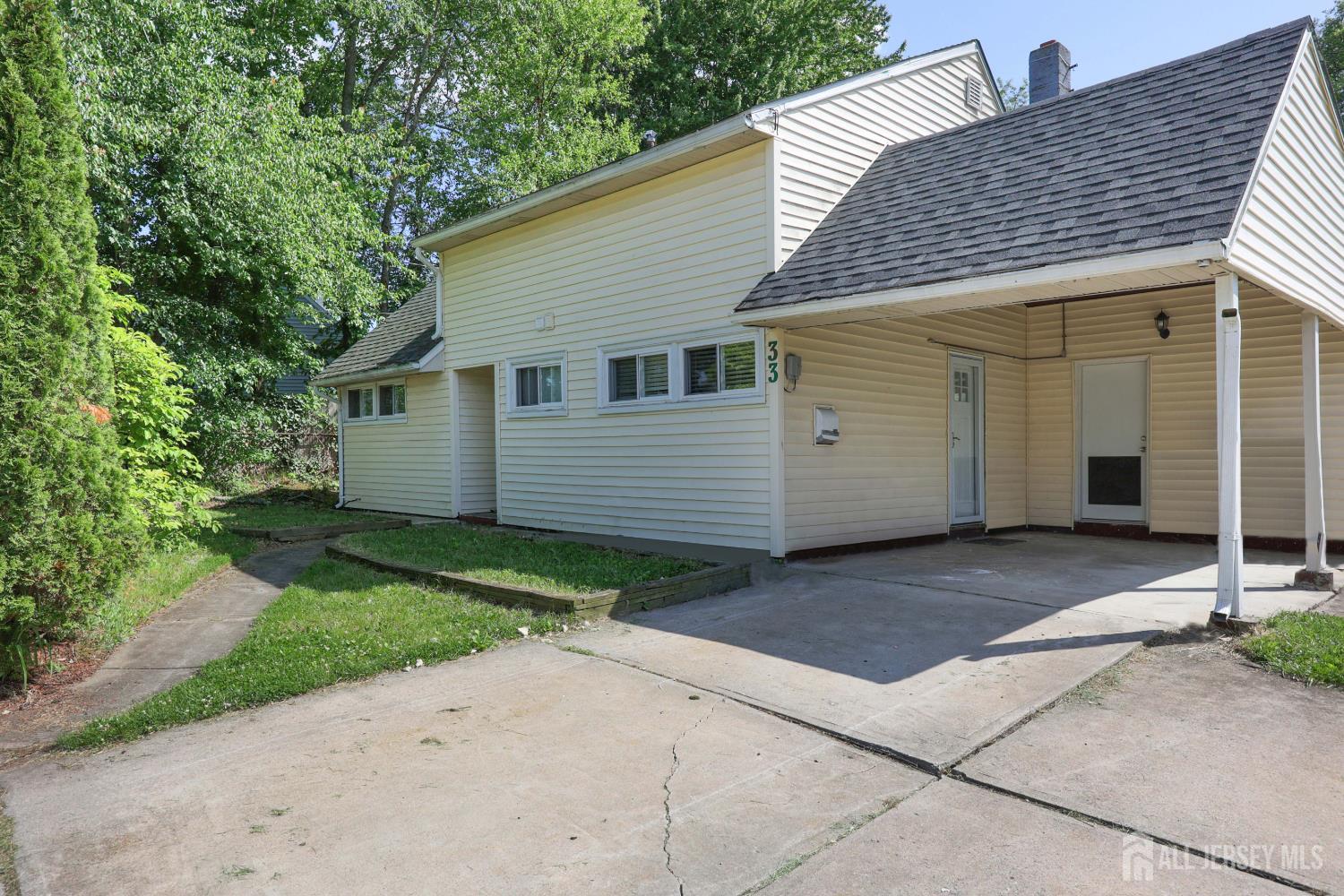 33 Pine Tree Road Old Bridge, NJ 08857 - Photo 1 of 28