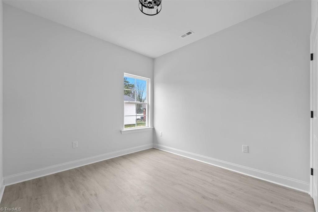 852 Deadmon Road Mocksville, NC 27028 - Photo 19 of 23 Representative photos from the same plan — actual home may vary slightly in colors, finishes, fixtures, etc.