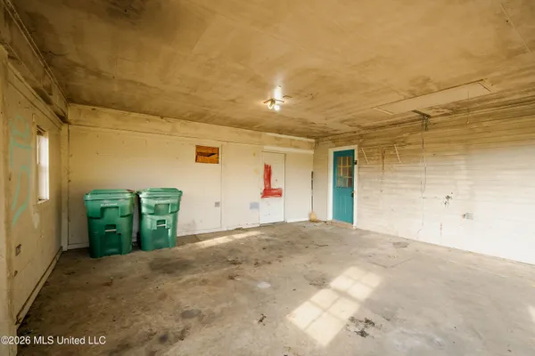 $219,000 | 1844 Volley Campbell Road, Terry, MS 39170