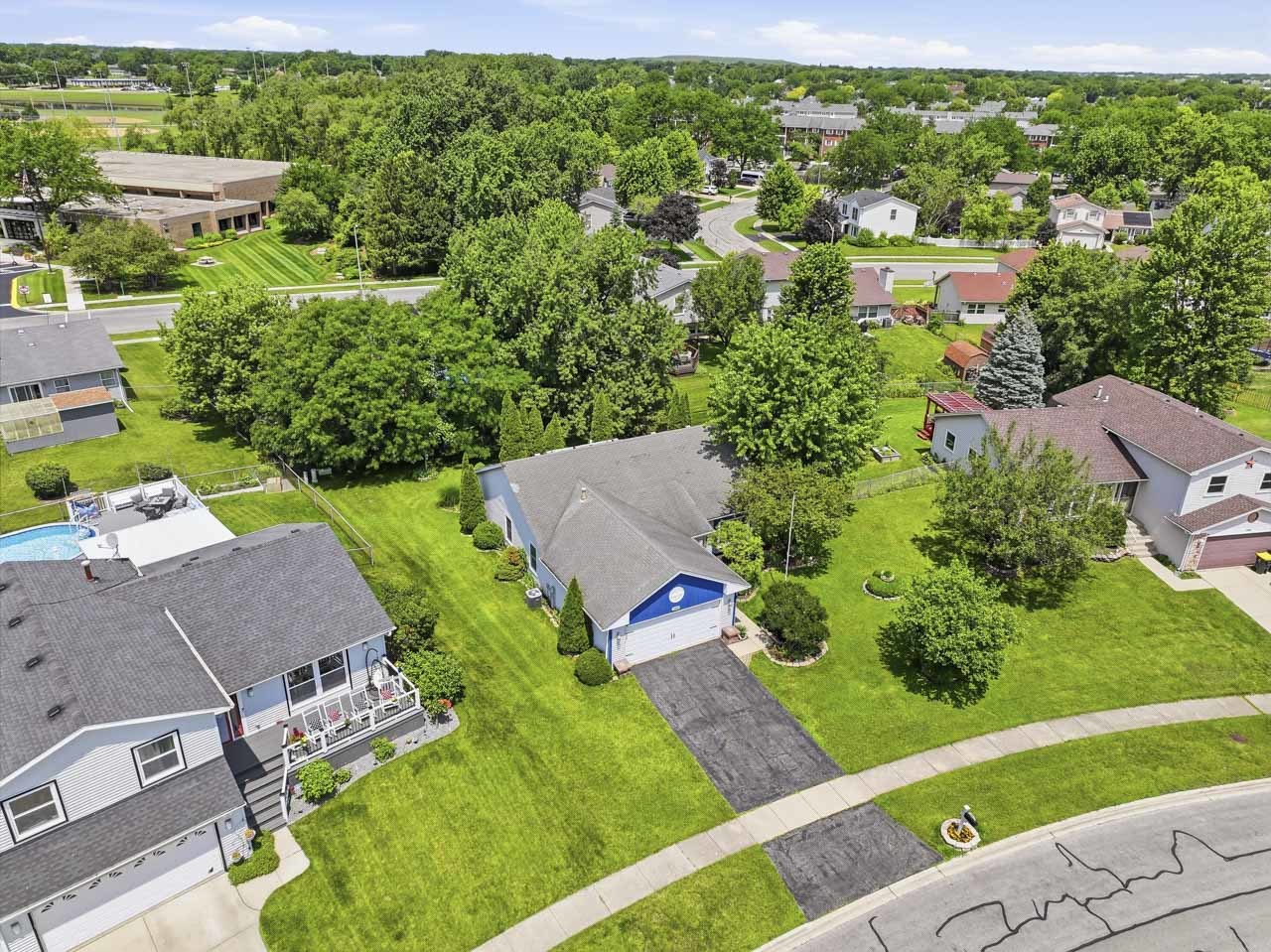 592 Bluff Street Carol Stream, IL 60188 - Photo 29 of 31