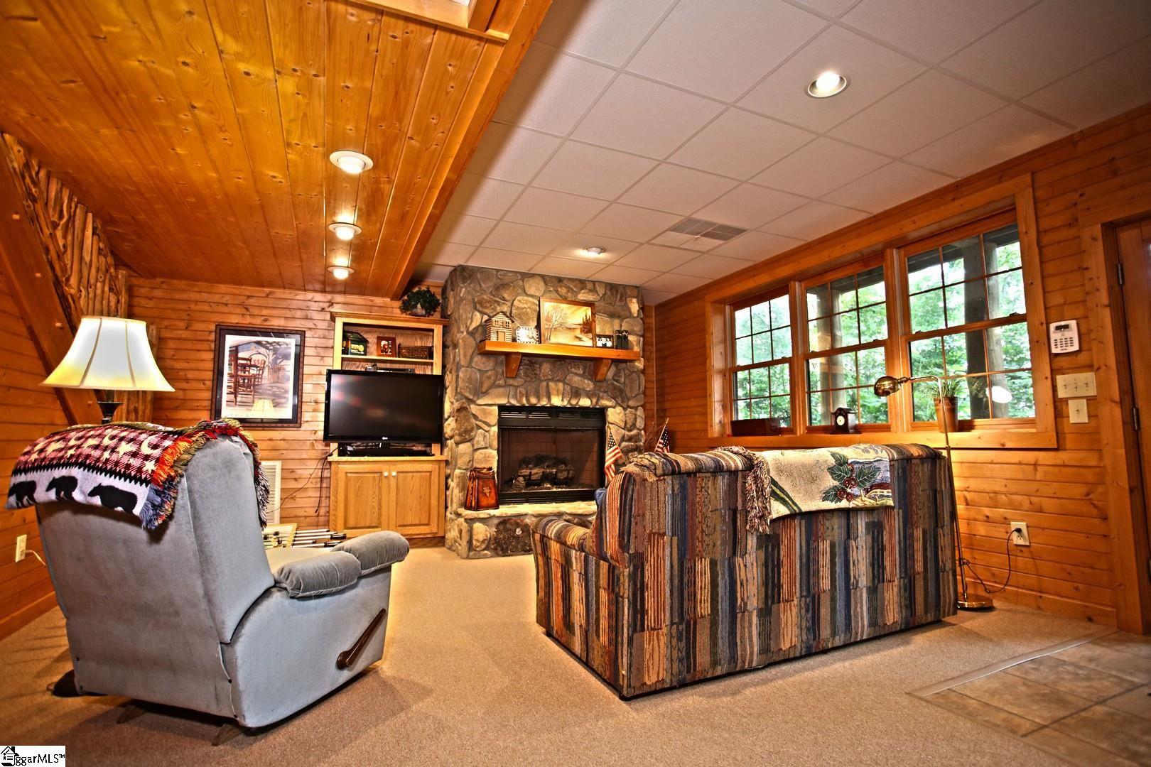 139 Talons Point Road Seneca, SC 29672 - Photo 21 of 36 Gallery Image 21