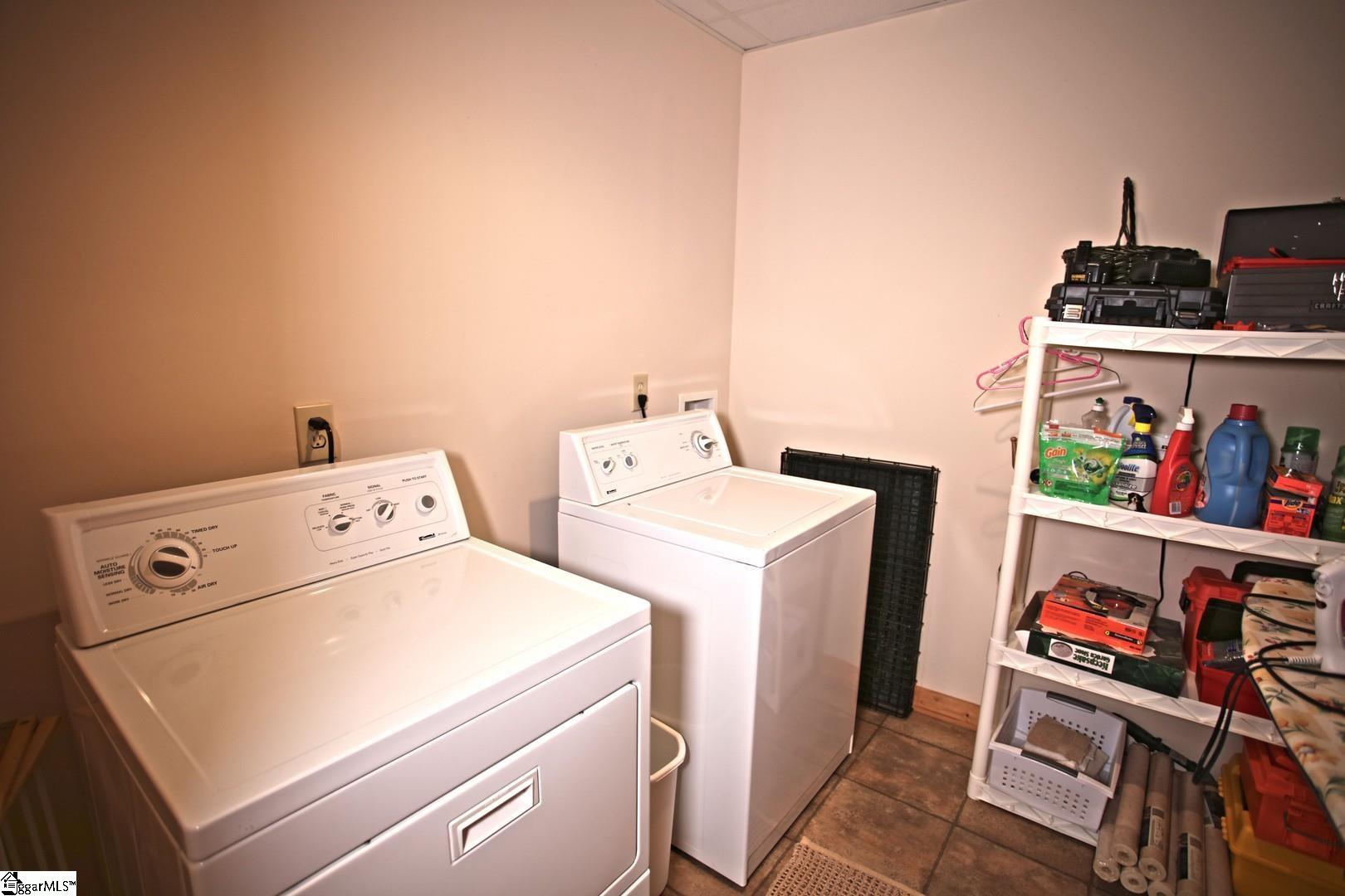 139 Talons Point Road Seneca, SC 29672 - Photo 28 of 36 Gallery Image 28