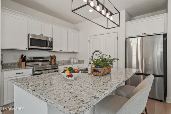 $354,900 | 8423 Whisper Lane, Powell, TN 37849