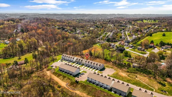 $354,900 | 8423 Whisper Lane, Powell, TN 37849