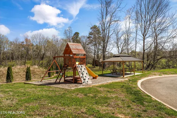 $354,900 | 8423 Whisper Lane, Powell, TN 37849