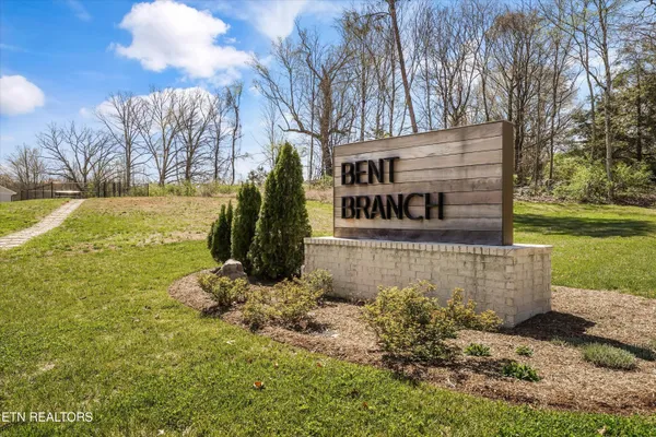 $354,900 | 8423 Whisper Lane, Powell, TN 37849