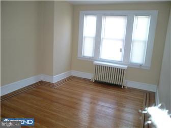 5510 Ridgewood Street Philadelphia, PA 19143 - Photo 5 of 12 Gallery Image 5