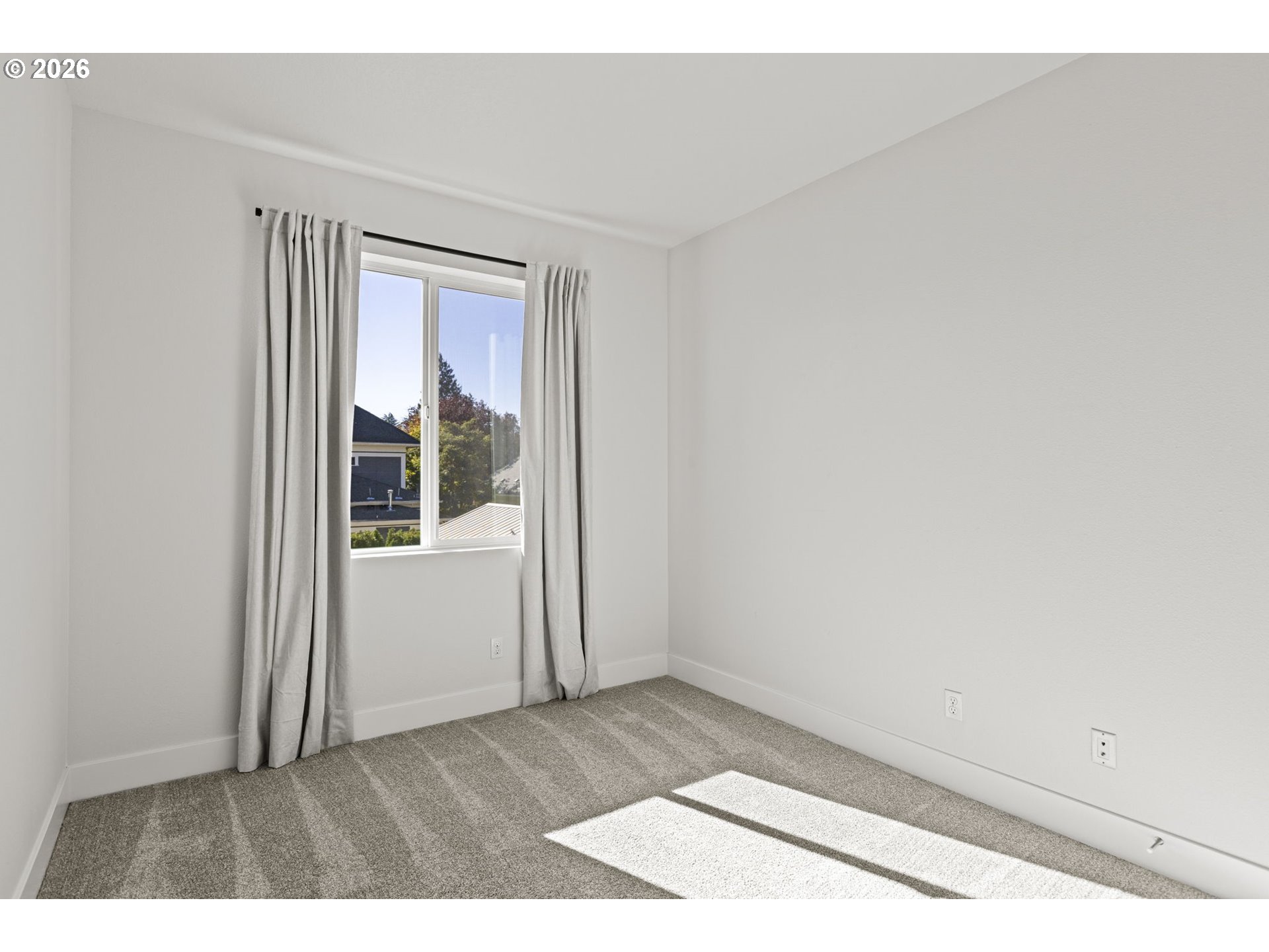 1220 Southeast Lambert Street Portland, OR 97202 - Photo 25 of 37