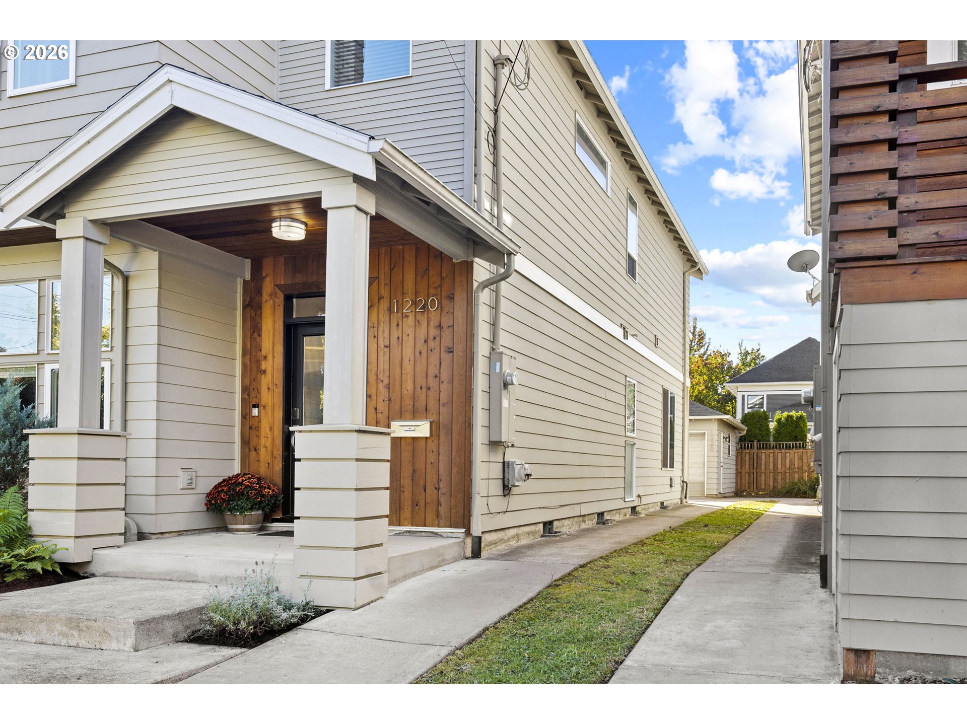 1220 Southeast Lambert Street Portland, OR 97202 - Photo 29 of 37