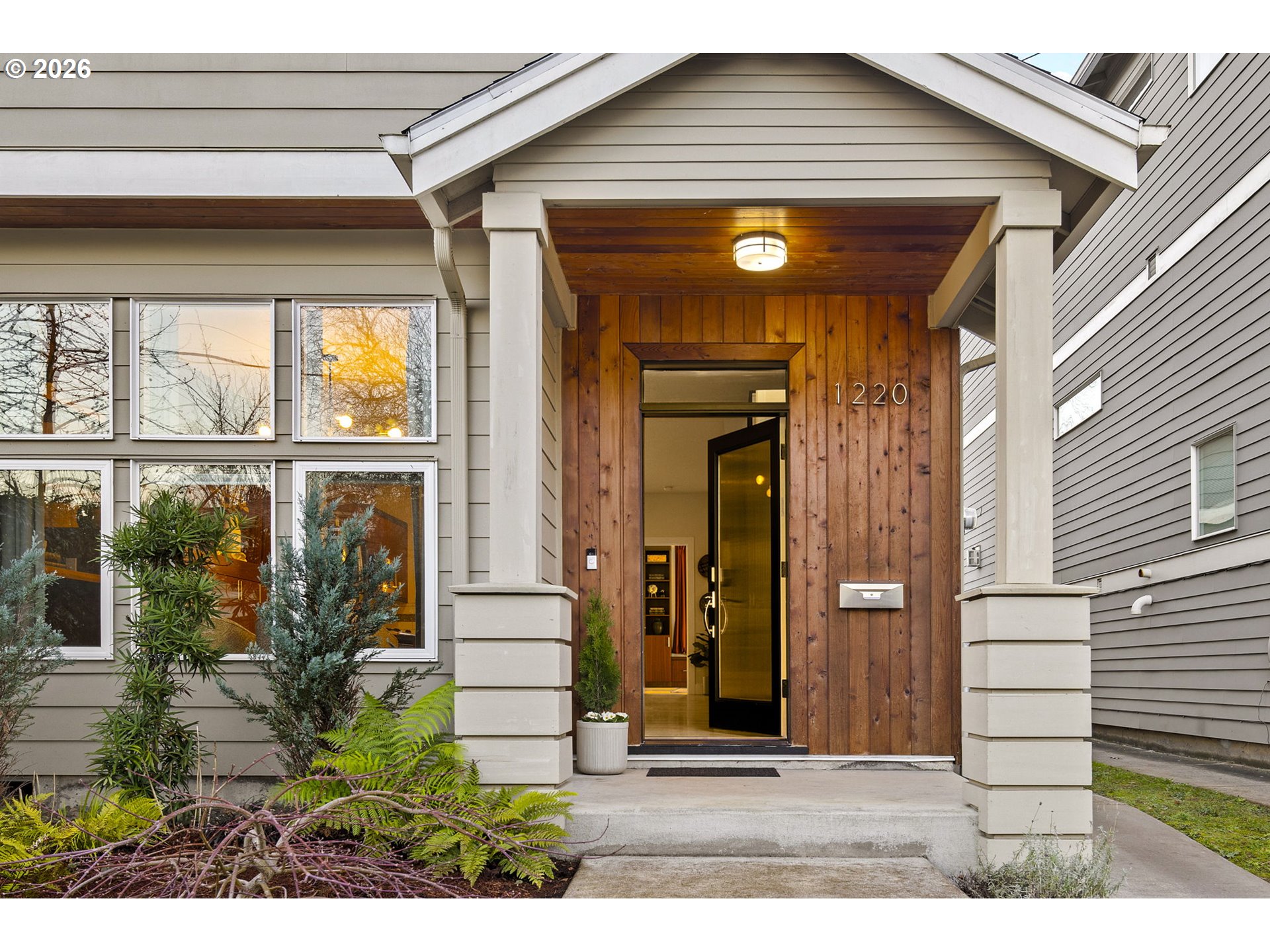 1220 Southeast Lambert Street Portland, OR 97202 - Photo 3 of 37