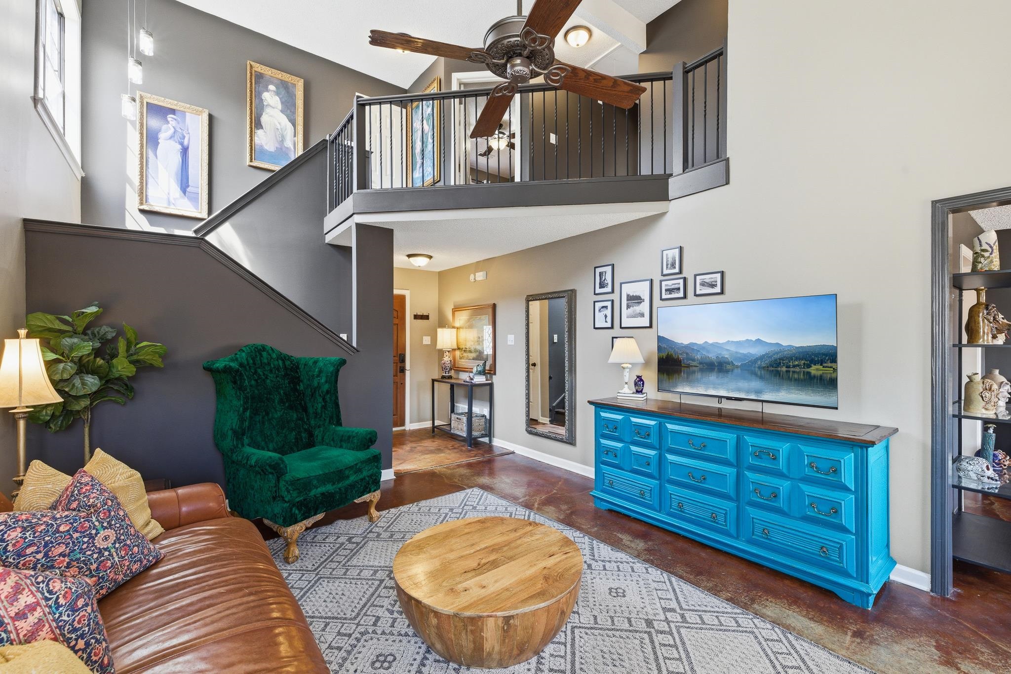 3546 Ripplechase Drive Bartlett, TN 38133 - Photo 4 of 24 a living room with furniture