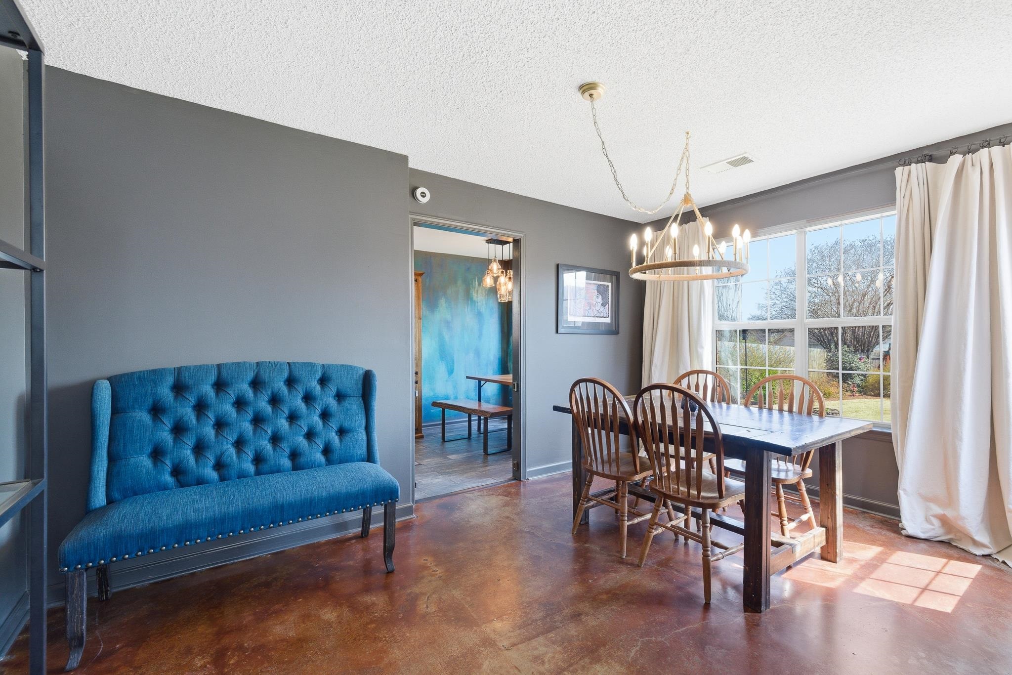 3546 Ripplechase Drive Bartlett, TN 38133 - Photo 8 of 24 a view of a livingroom with furniture and window