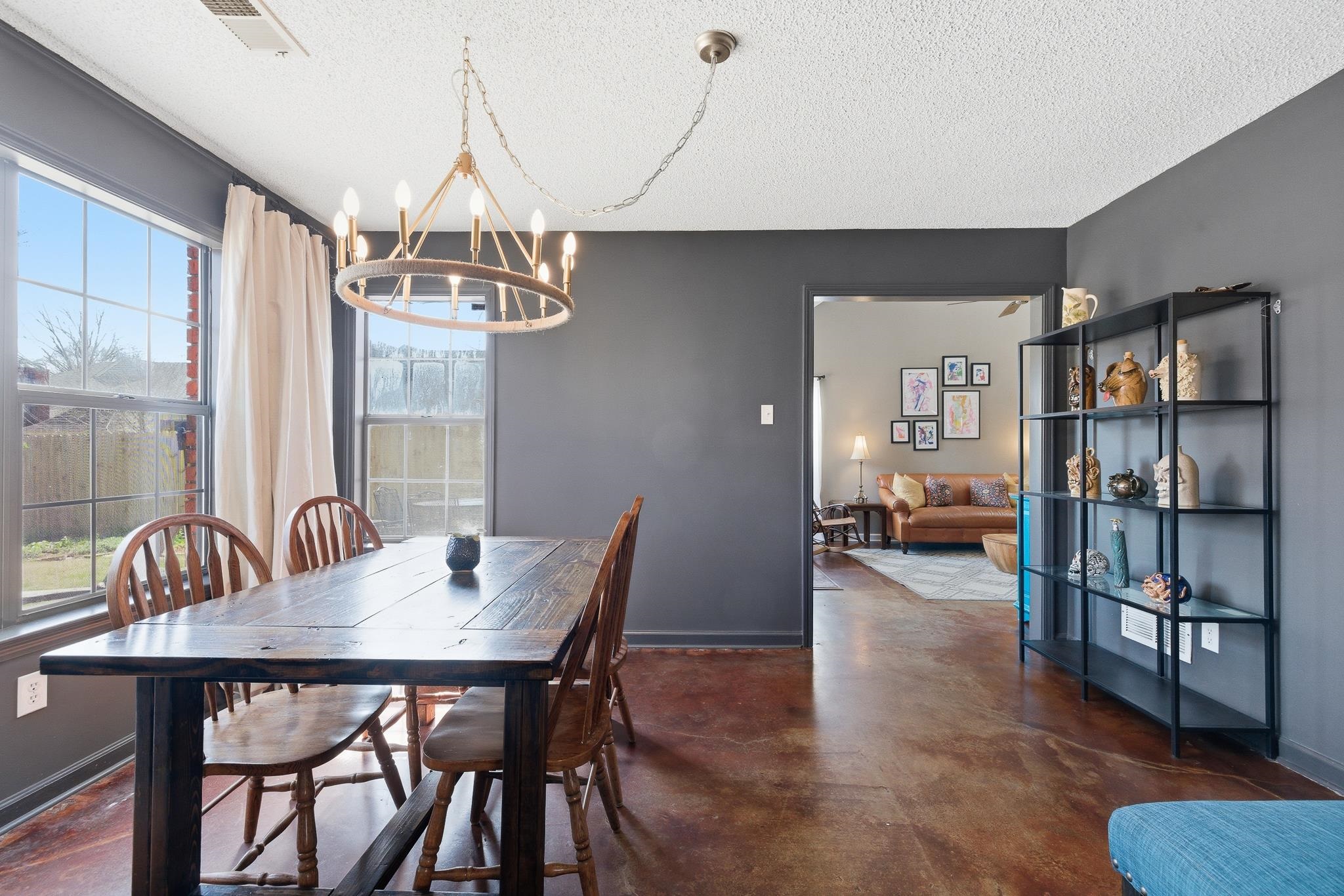 3546 Ripplechase Drive Bartlett, TN 38133 - Photo 9 of 24 a view of a livingroom and dining room
