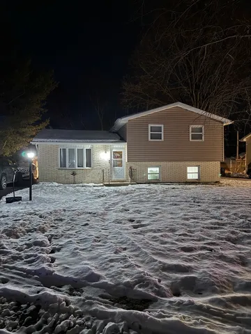 $275,000 | 38169 North Shore Avenue, Beach Park, IL 60087