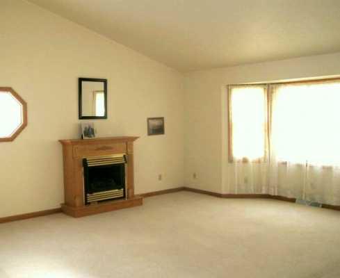 205 Pinewood Drive Butler, PA 16001 - Photo 3 of 6 Other.