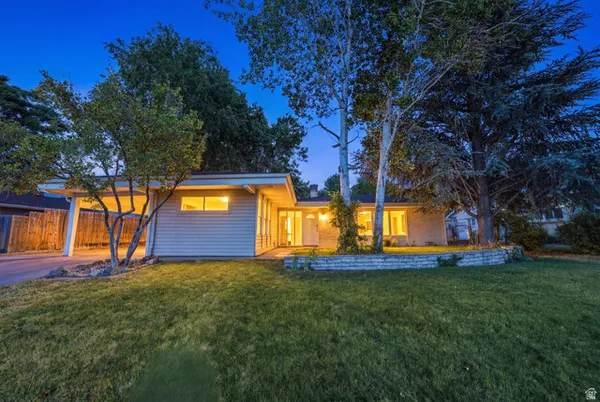 $555,000 | 2837 South Davis Boulevard, Bountiful, UT 84010