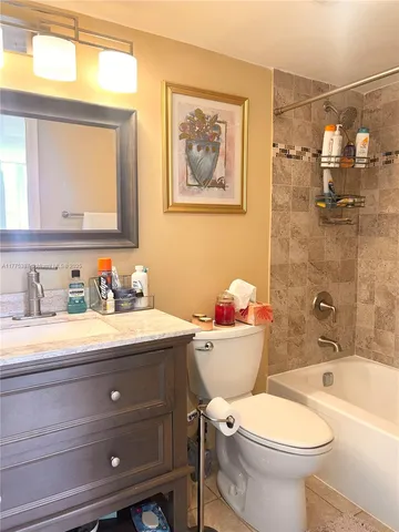 $2,000 | 361 South Hollybrook Drive, Unit 104, Pembroke Pines, FL 33025