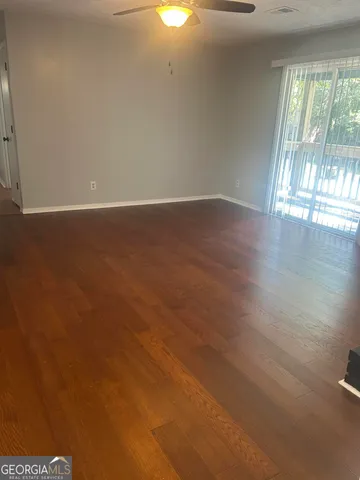 $110,000 | 5516 Mountain Springs Circle, Stone Mountain, GA 30088