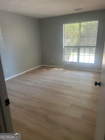 $110,000 | 5516 Mountain Springs Circle, Stone Mountain, GA 30088