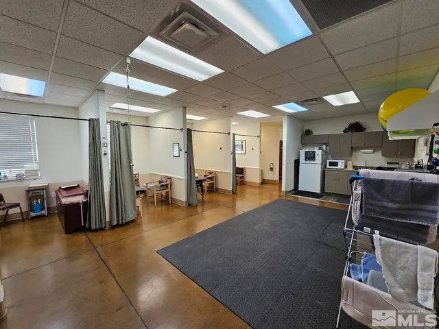 $4,530 | 240 South Us Highway, Unit B, Fernley, NV 89408