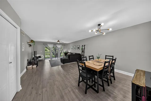 $300,000 | 412 Lakeview Drive, Unit 202, Weston, FL 33326