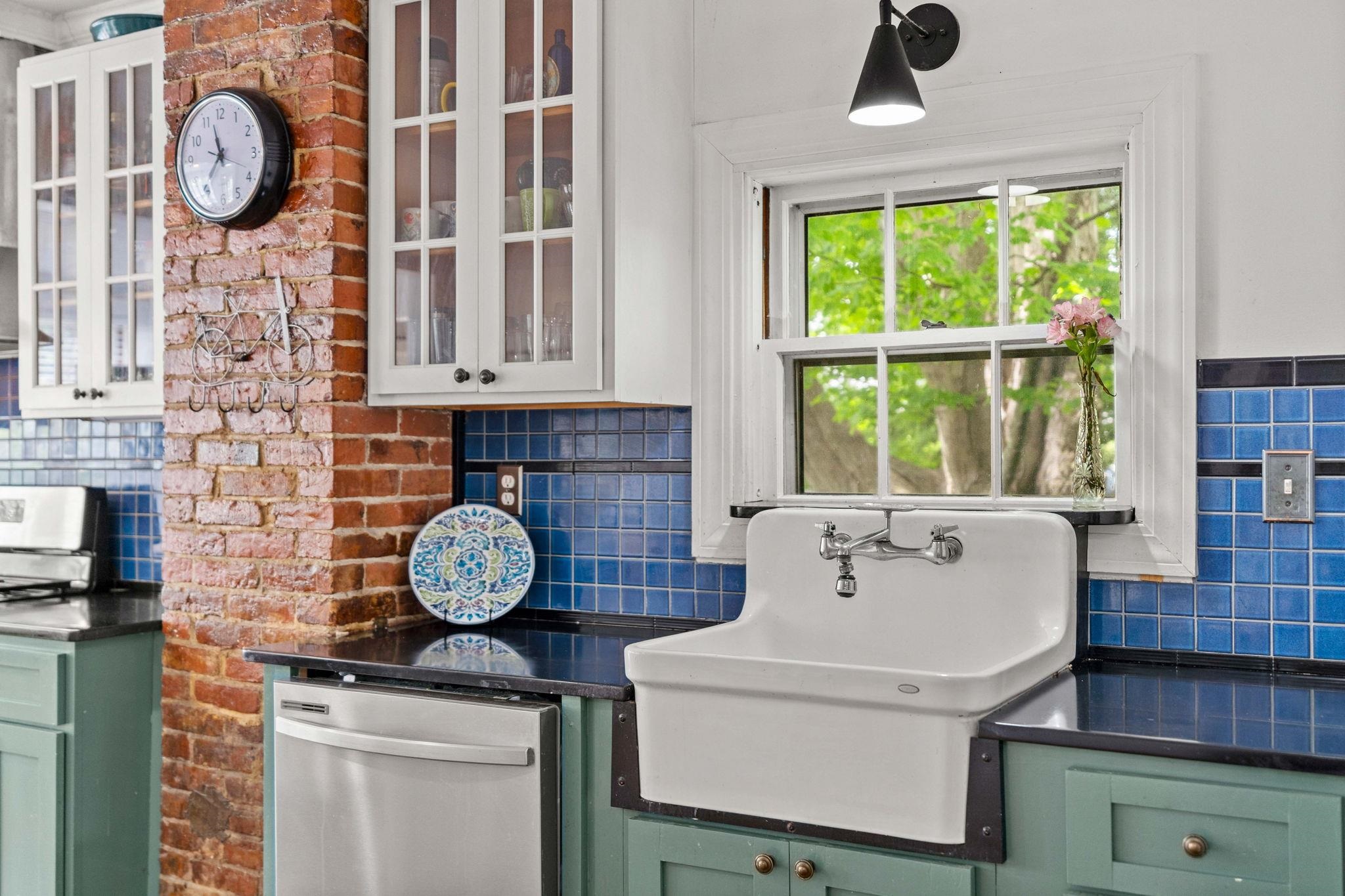 12 Union Street Exeter, NH 03833 - Photo 41 of 59