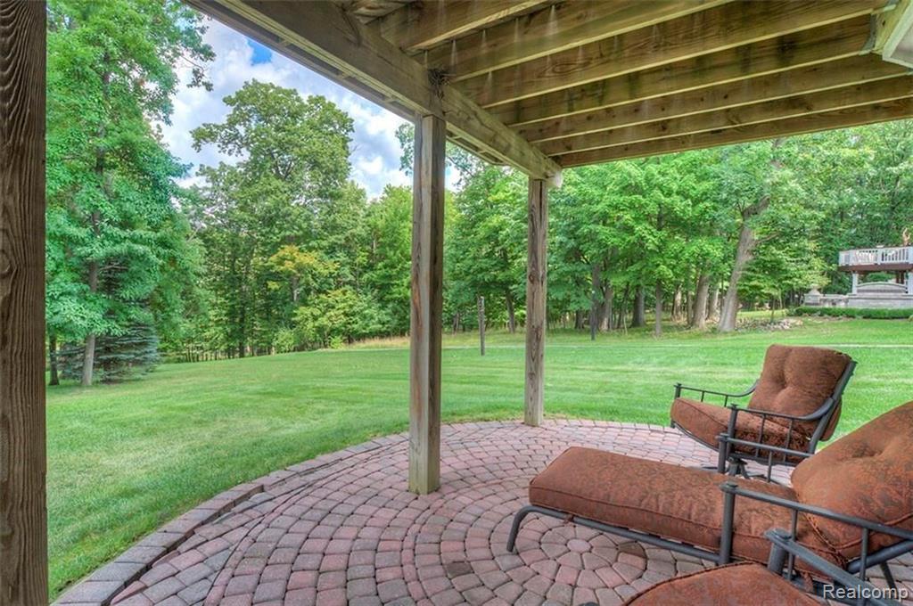 3734 Heron Ridge Drive Rochester Hills, MI 48309 - Photo 34 of 40