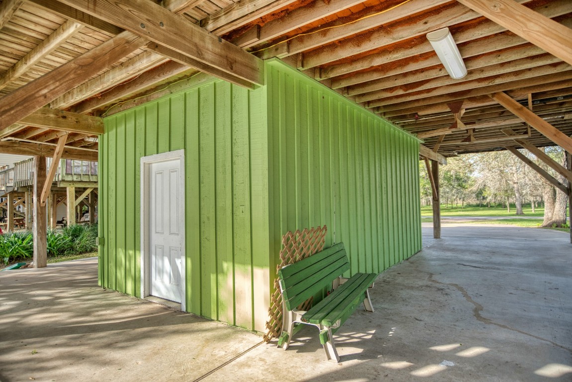 4641 Rio Drive Brazoria, TX 77422 - Photo 2 of 33 a view of a backyard