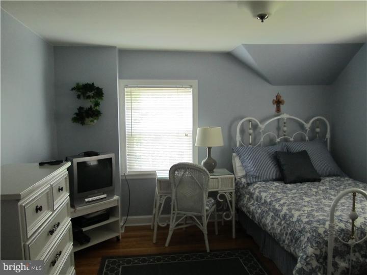 1716 Holly Road Reading, PA 19602 - Photo 20 of 24