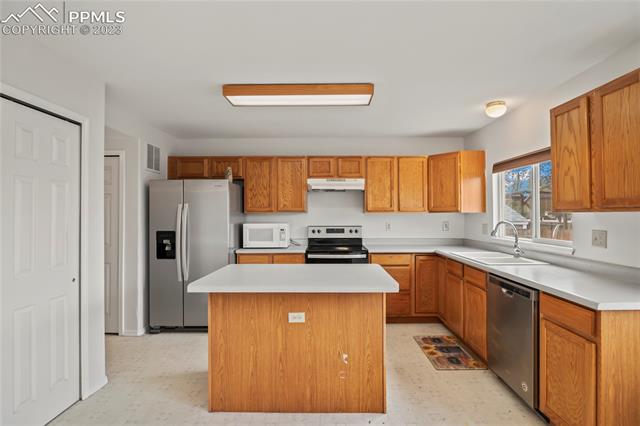 11296 Berry Farm Road Fountain, CO 80817 - Photo 9 of 28 Gallery Image 9