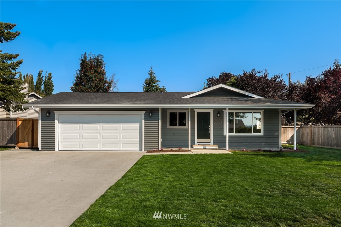 20925 Elberta Road Lynnwood, WA 98036 - Photo 1 of 25 Gallery Image 1