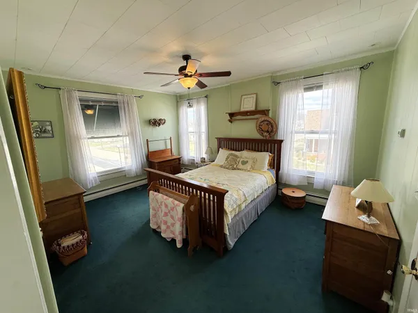 $279,000 | 289 North Main Street, Linton, IN 47441