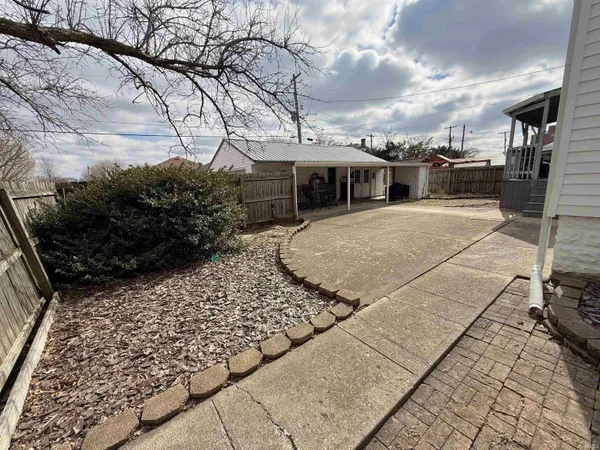 $279,000 | 289 North Main Street, Linton, IN 47441