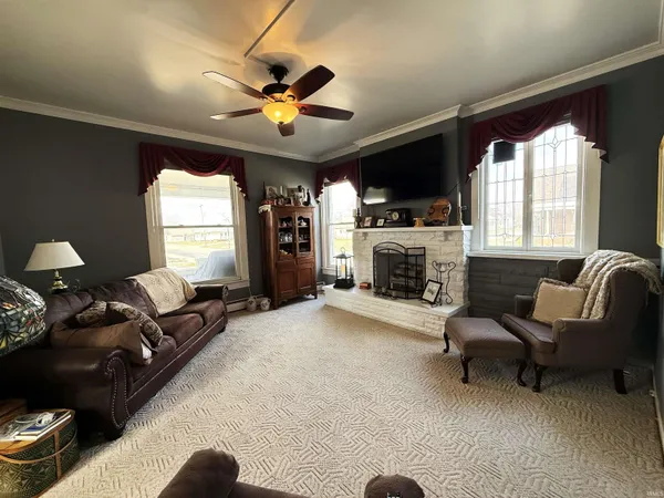 $279,000 | 289 North Main Street, Linton, IN 47441