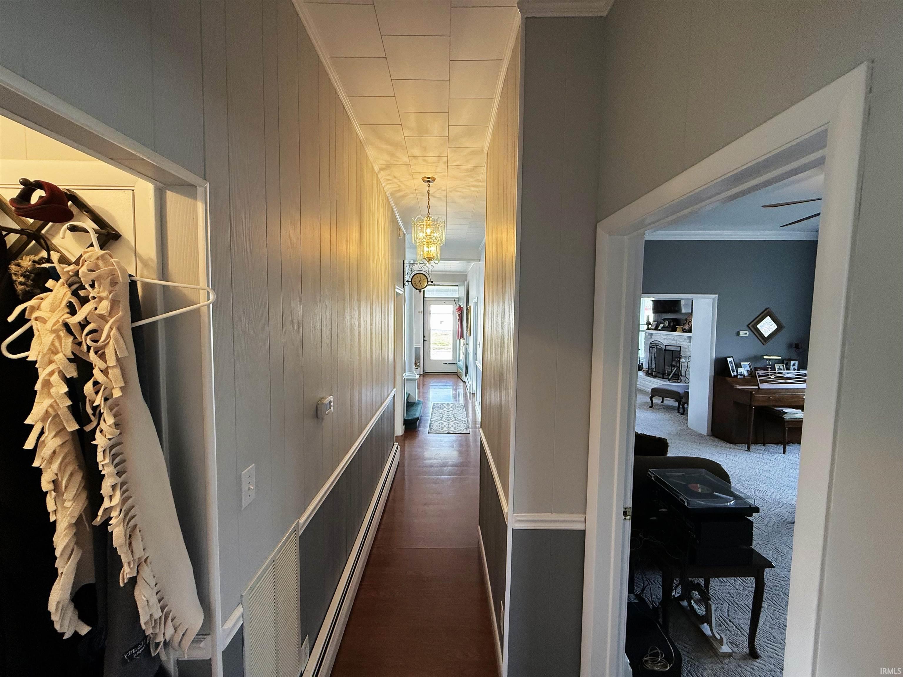 289 North Main Street Linton, IN 47441 - Photo 10 of 34