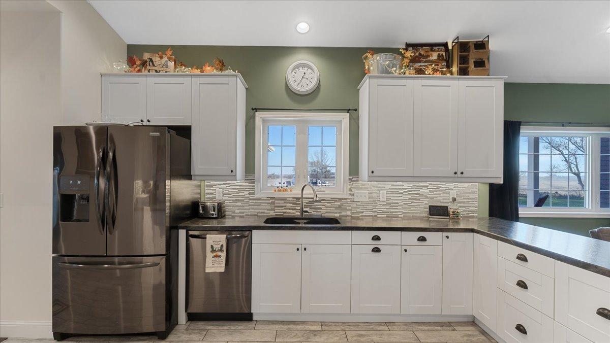 4010 40th Avenue Southwest Montevideo, MN 56265 - Photo 11 of 60