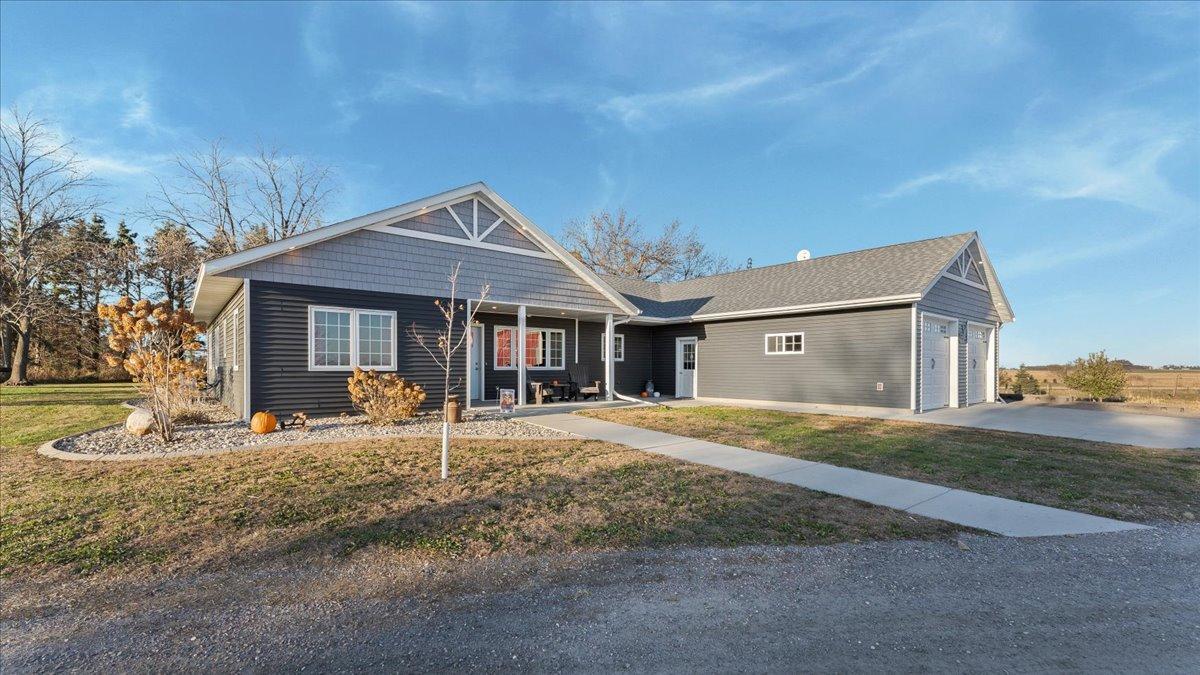 4010 40th Avenue Southwest Montevideo, MN 56265 - Photo 24 of 60