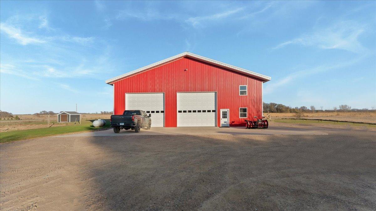 4010 40th Avenue Southwest Montevideo, MN 56265 - Photo 32 of 60