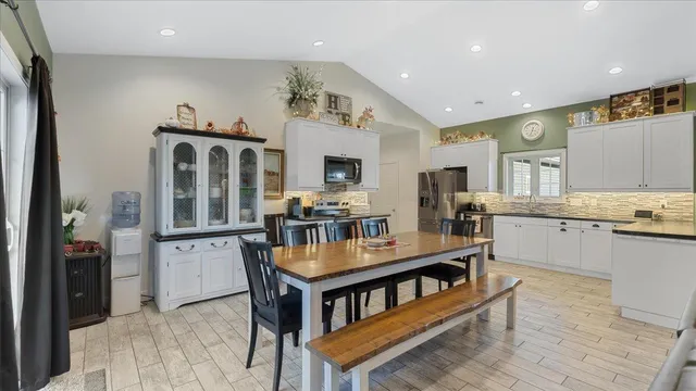 $735,000 | 4010 40th Avenue Southwest, Montevideo, MN 56265